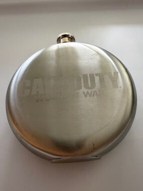 Call of Duty World at War Limited Collectible Edition Flask Canteen-Preowned